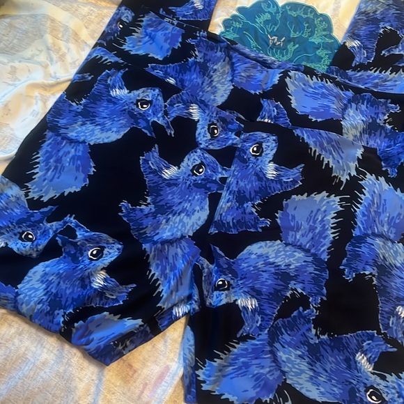 Lularoe Blue Squirrel Leggings Tall & Curvcy TC - Picture 3 of 5